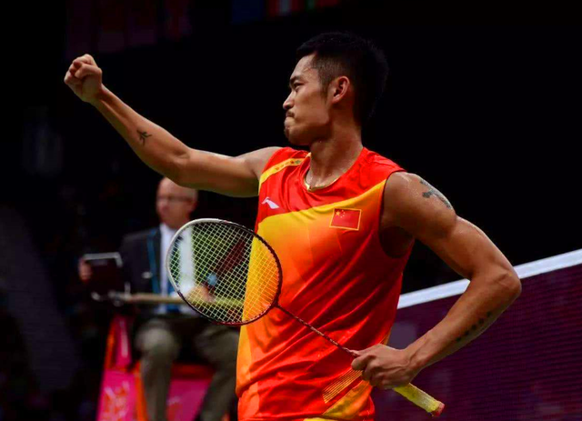 赛场的他来 赛场的他来