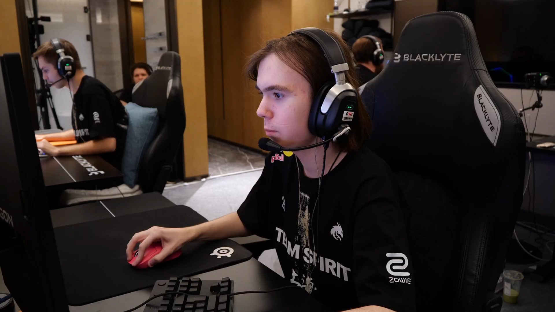 样在团队角 样在团队角