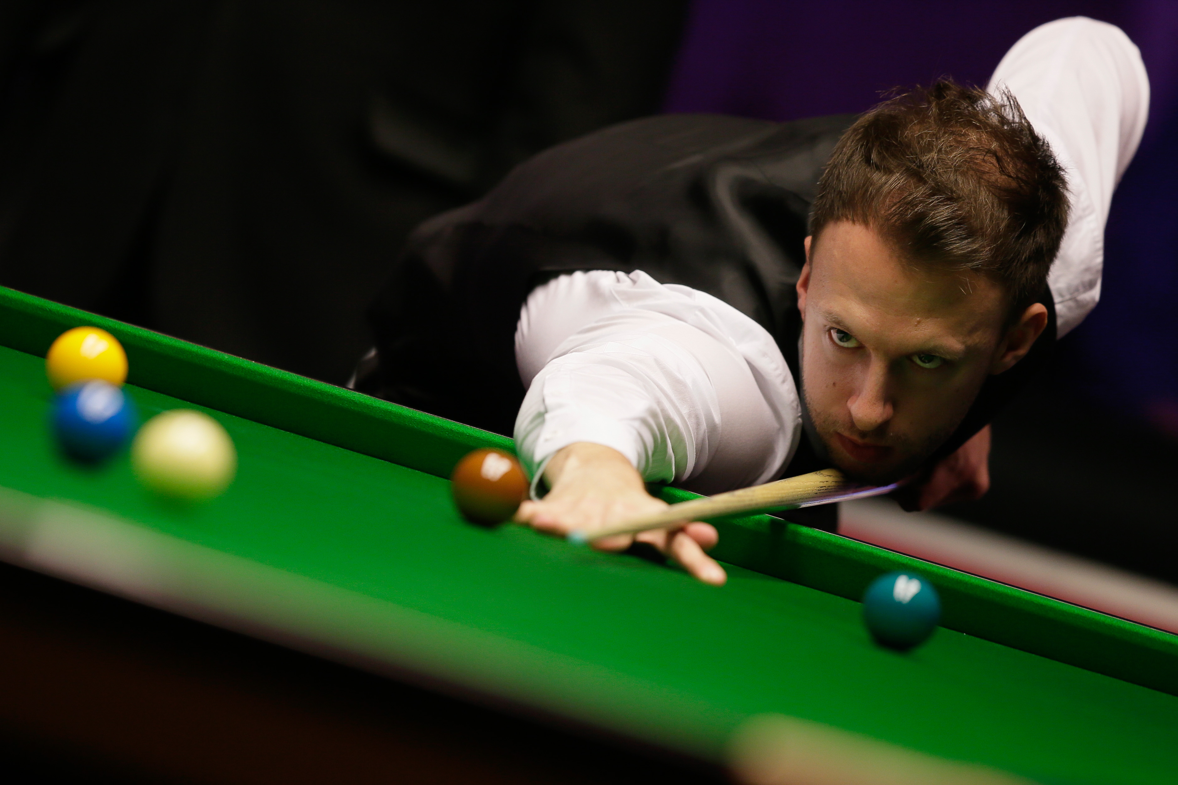 线和中场增 线和中场增