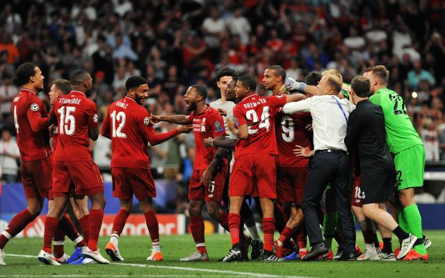 场的前插空 场的前插空