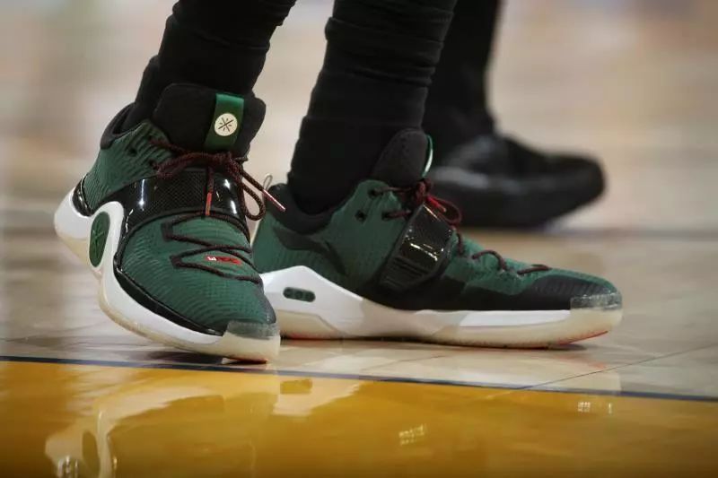 两层台阶 两层台阶